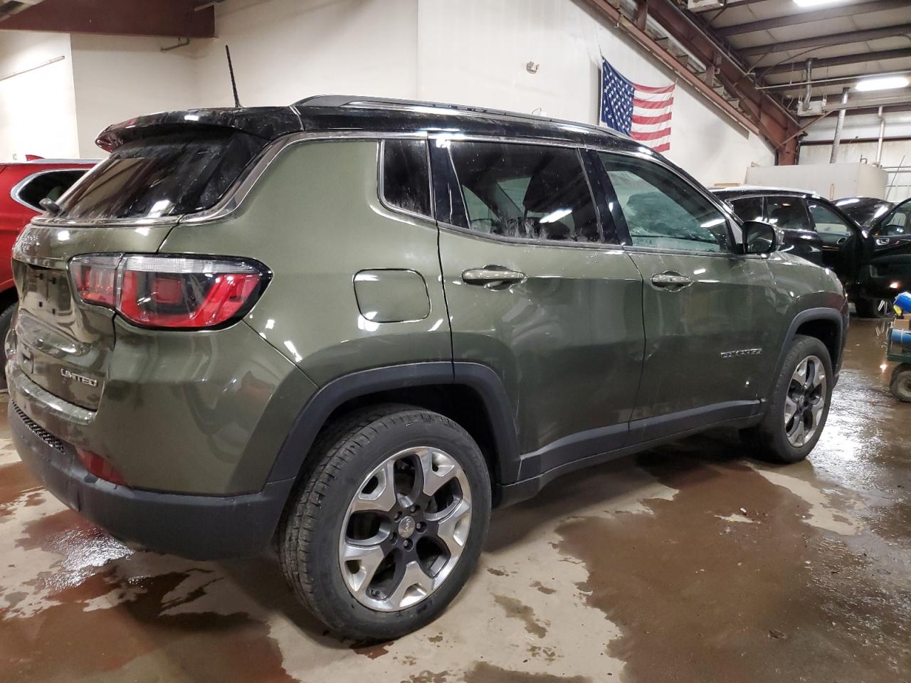 Photo 2 VIN: 3C4NJDCB1JT365525 - JEEP COMPASS 