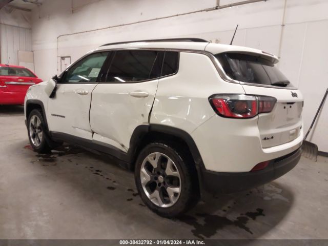 Photo 2 VIN: 3C4NJDCB1KT776070 - JEEP COMPASS 