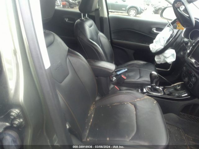 Photo 4 VIN: 3C4NJDCB1LT223386 - JEEP COMPASS 