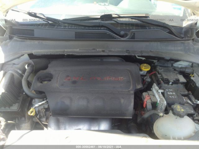 Photo 9 VIN: 3C4NJDCB2HT641611 - JEEP COMPASS 