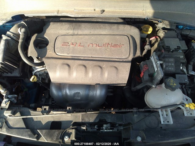 Photo 9 VIN: 3C4NJDCB2JT178844 - JEEP COMPASS 