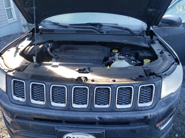 Photo 6 VIN: 3C4NJDCB2JT179105 - JEEP COMPASS LI 