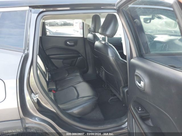 Photo 7 VIN: 3C4NJDCB2JT202642 - JEEP COMPASS 