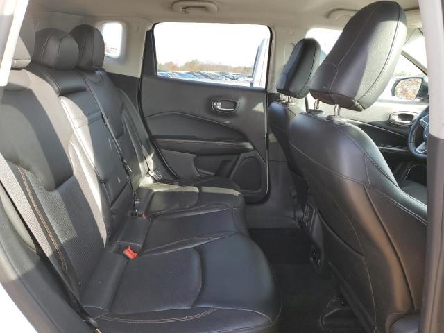 Photo 10 VIN: 3C4NJDCB2JT212796 - JEEP COMPASS LI 