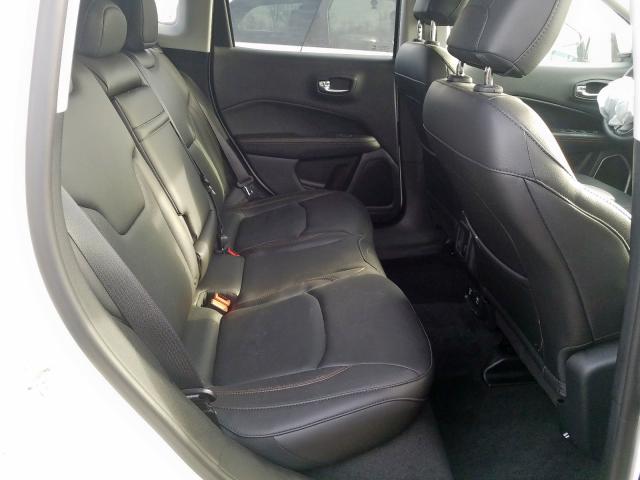 Photo 5 VIN: 3C4NJDCB2JT256698 - JEEP COMPASS 