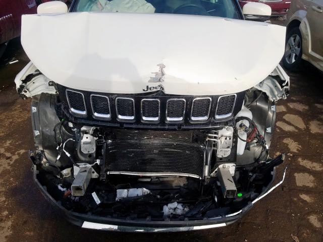 Photo 6 VIN: 3C4NJDCB2JT256698 - JEEP COMPASS 