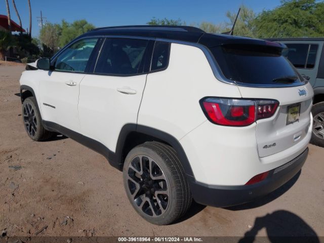 Photo 2 VIN: 3C4NJDCB2JT355778 - JEEP COMPASS 