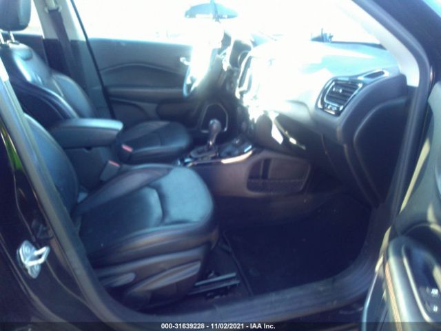 Photo 4 VIN: 3C4NJDCB2JT437106 - JEEP COMPASS 