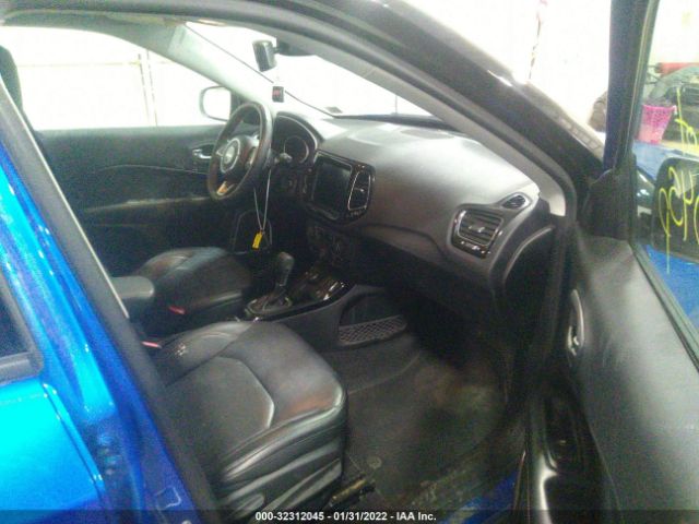 Photo 4 VIN: 3C4NJDCB2KT630275 - JEEP COMPASS 