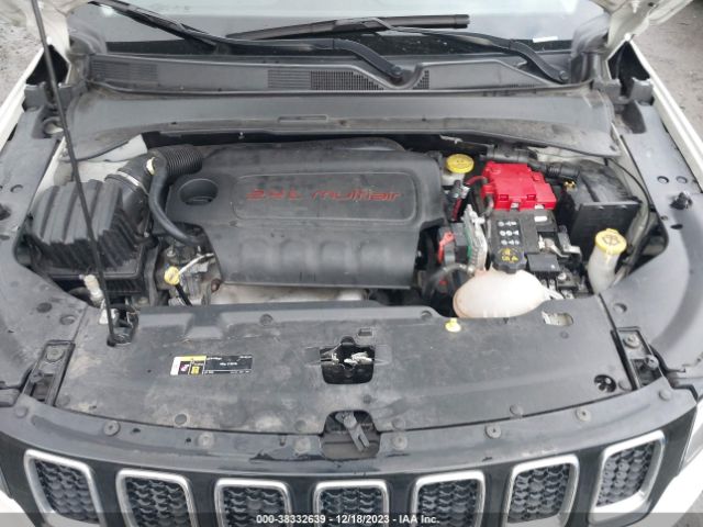 Photo 9 VIN: 3C4NJDCB2LT127766 - JEEP COMPASS 