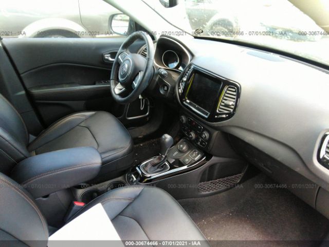 Photo 4 VIN: 3C4NJDCB2LT161092 - JEEP COMPASS 