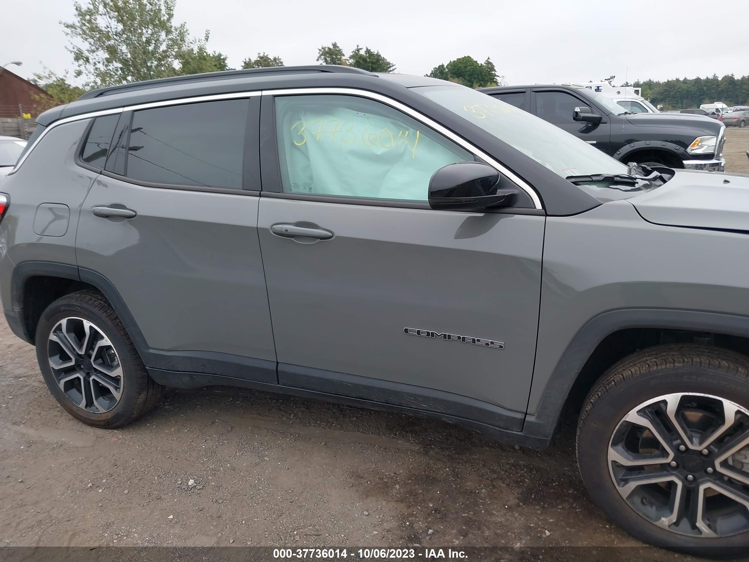 Photo 12 VIN: 3C4NJDCB2NT222041 - JEEP COMPASS 