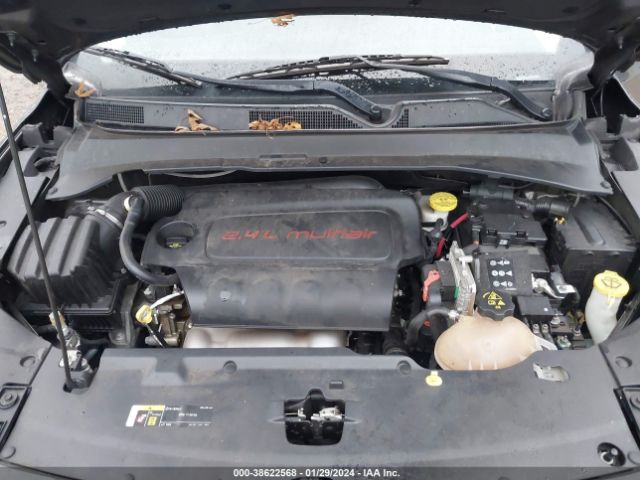 Photo 9 VIN: 3C4NJDCB3JT254555 - JEEP COMPASS 