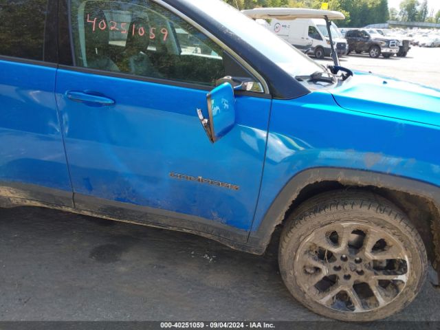 Photo 5 VIN: 3C4NJDCB3JT402879 - JEEP COMPASS 