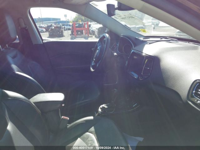 Photo 4 VIN: 3C4NJDCB3KT673958 - JEEP COMPASS 