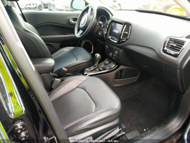 Photo 4 VIN: 3C4NJDCB3KT679386 - JEEP COMPASS 