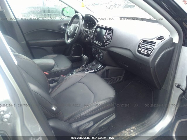 Photo 4 VIN: 3C4NJDCB3LT146004 - JEEP COMPASS 