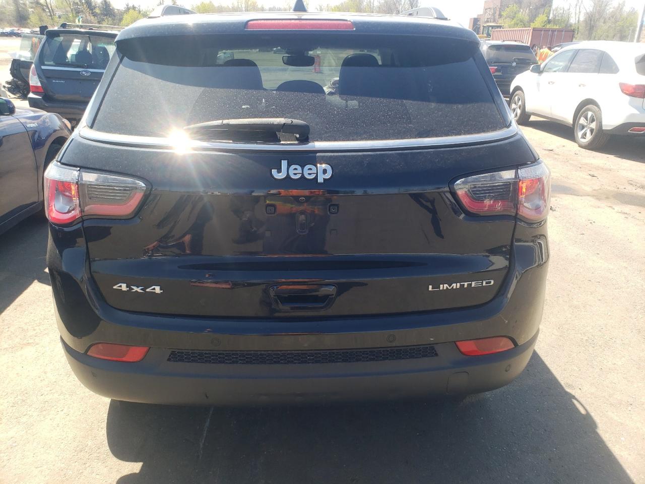 Photo 5 VIN: 3C4NJDCB4HT632263 - JEEP COMPASS 