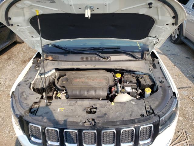 Photo 6 VIN: 3C4NJDCB4JT419223 - JEEP COMPASS LI 