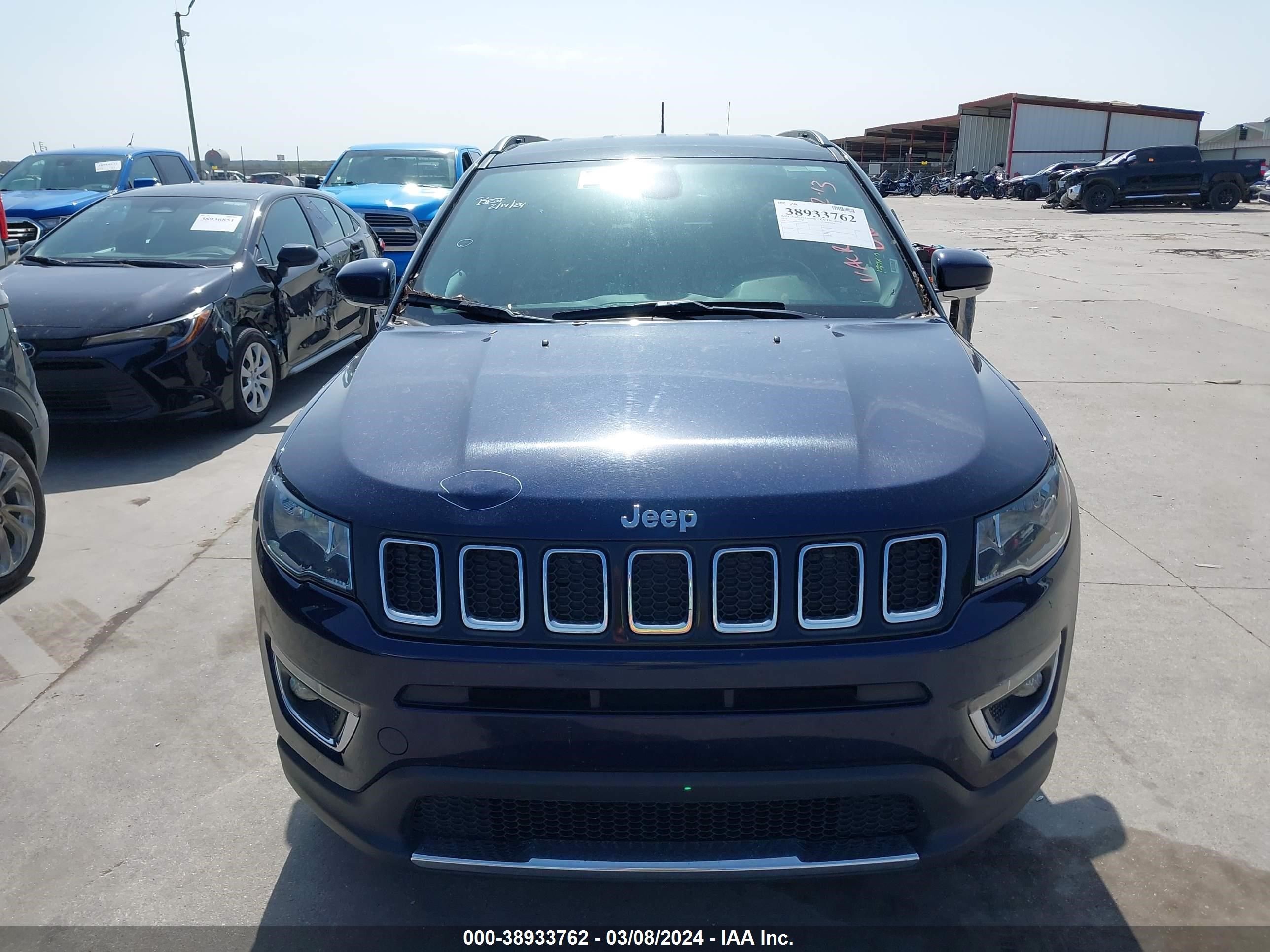 Photo 11 VIN: 3C4NJDCB4KT766990 - JEEP COMPASS 