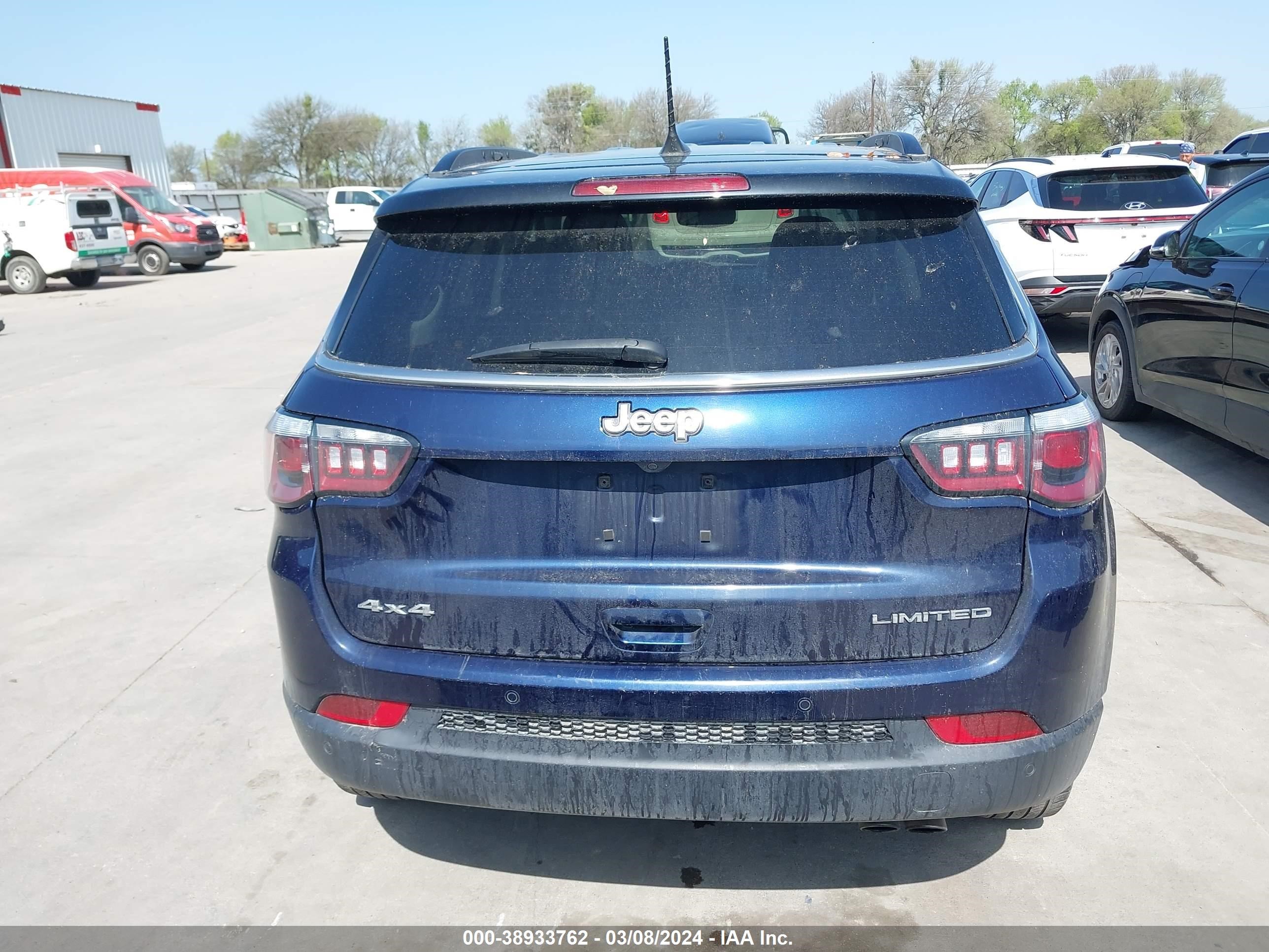 Photo 15 VIN: 3C4NJDCB4KT766990 - JEEP COMPASS 