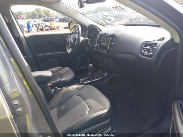 Photo 4 VIN: 3C4NJDCB4KT842028 - JEEP COMPASS 