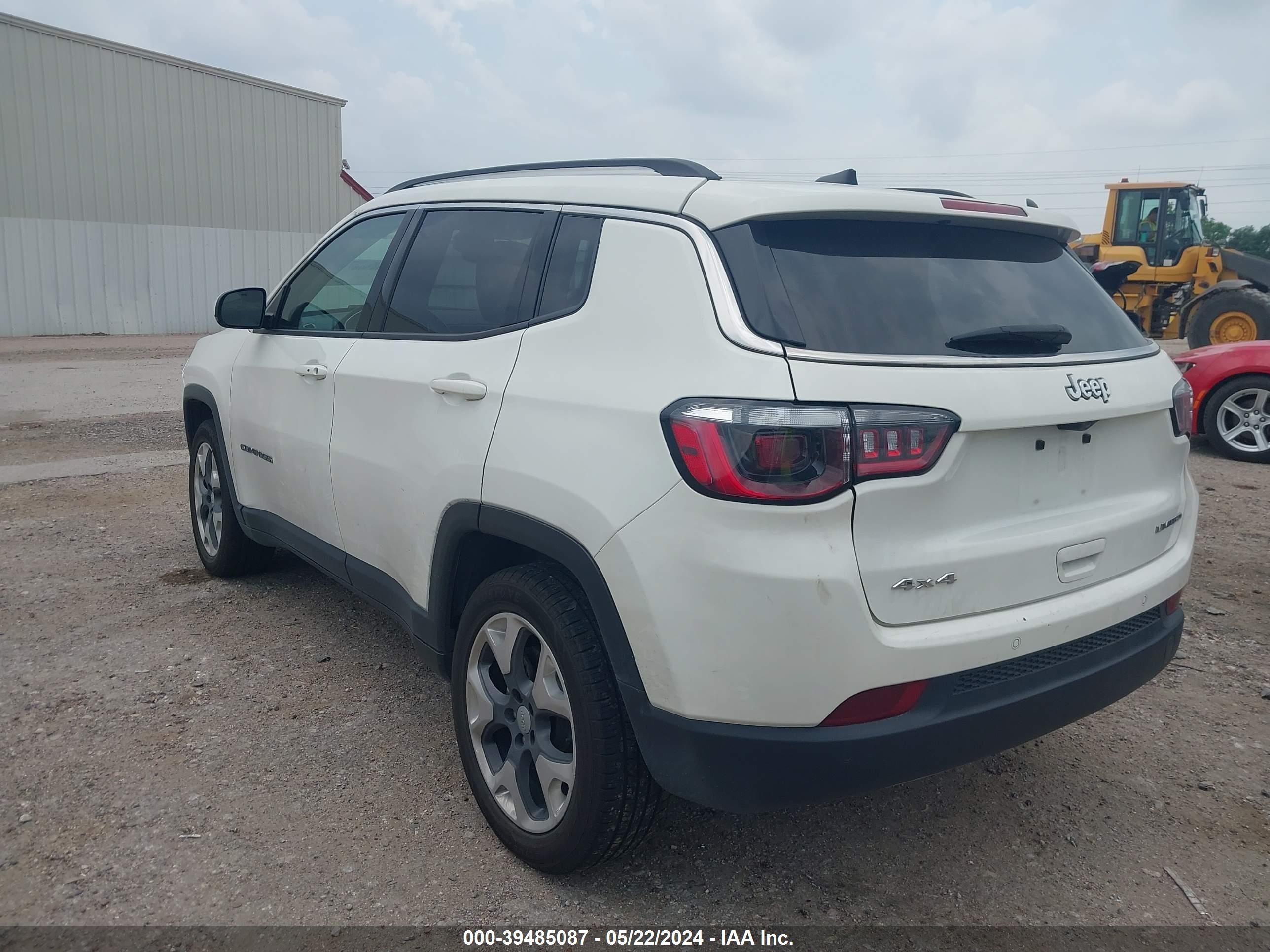 Photo 2 VIN: 3C4NJDCB4MT594317 - JEEP COMPASS 