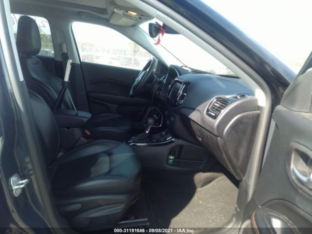 Photo 4 VIN: 3C4NJDCB5HT688955 - JEEP COMPASS 