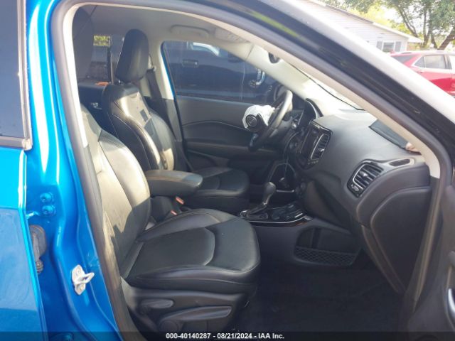 Photo 4 VIN: 3C4NJDCB5JT102034 - JEEP COMPASS 