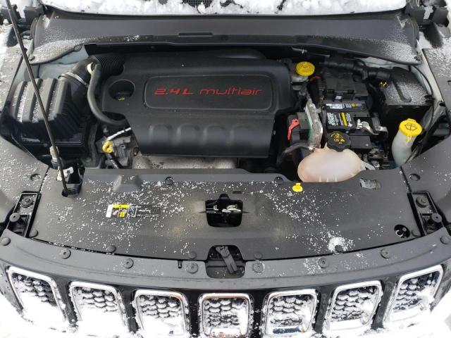 Photo 11 VIN: 3C4NJDCB5JT480743 - JEEP COMPASS LI 