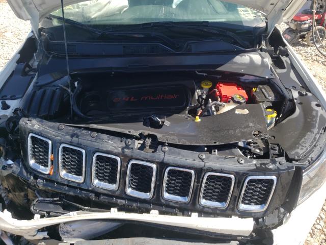 Photo 6 VIN: 3C4NJDCB5KT621022 - JEEP COMPASS 