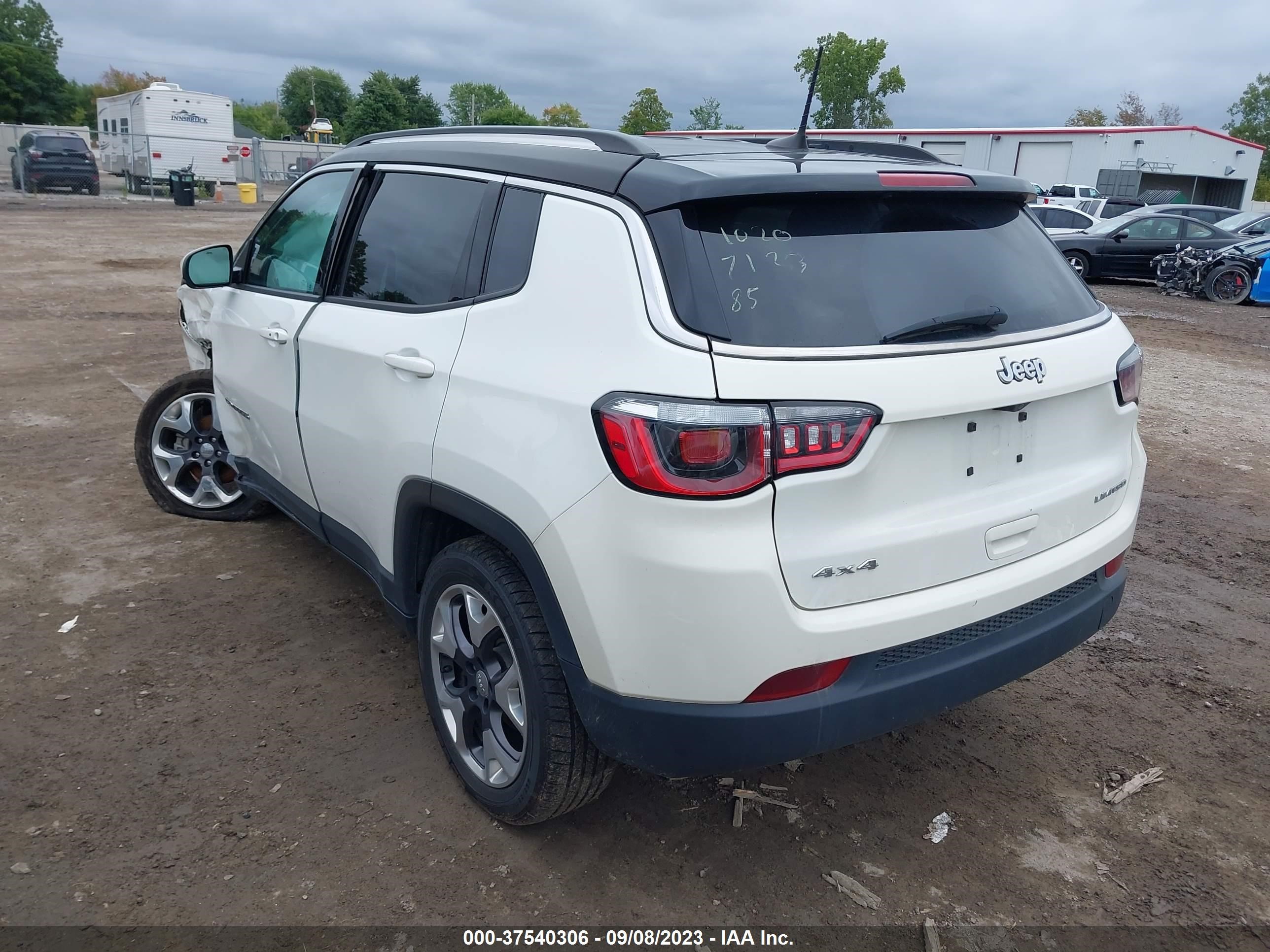 Photo 2 VIN: 3C4NJDCB5LT135375 - JEEP COMPASS 