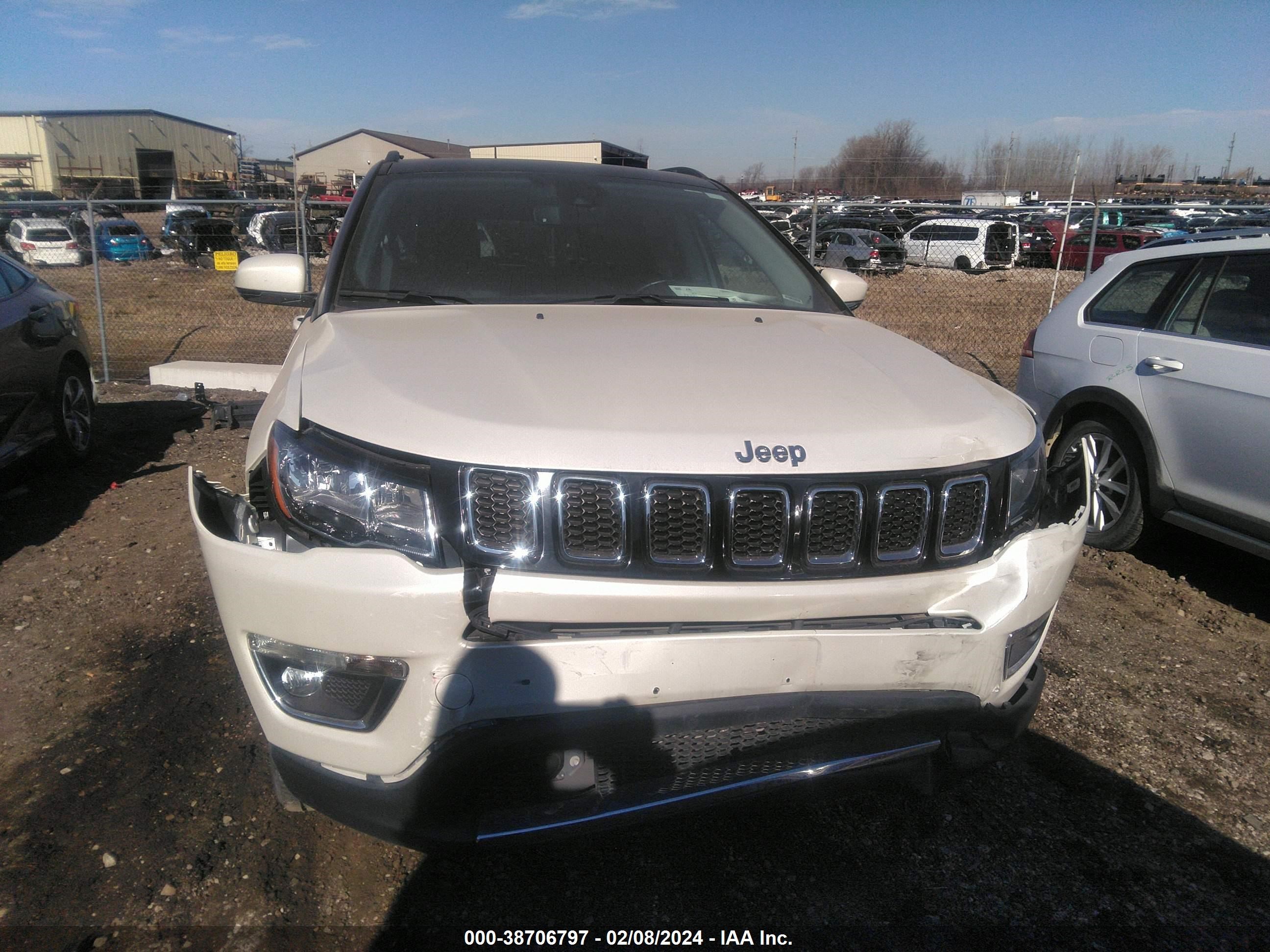 Photo 11 VIN: 3C4NJDCB5MT583276 - JEEP COMPASS 