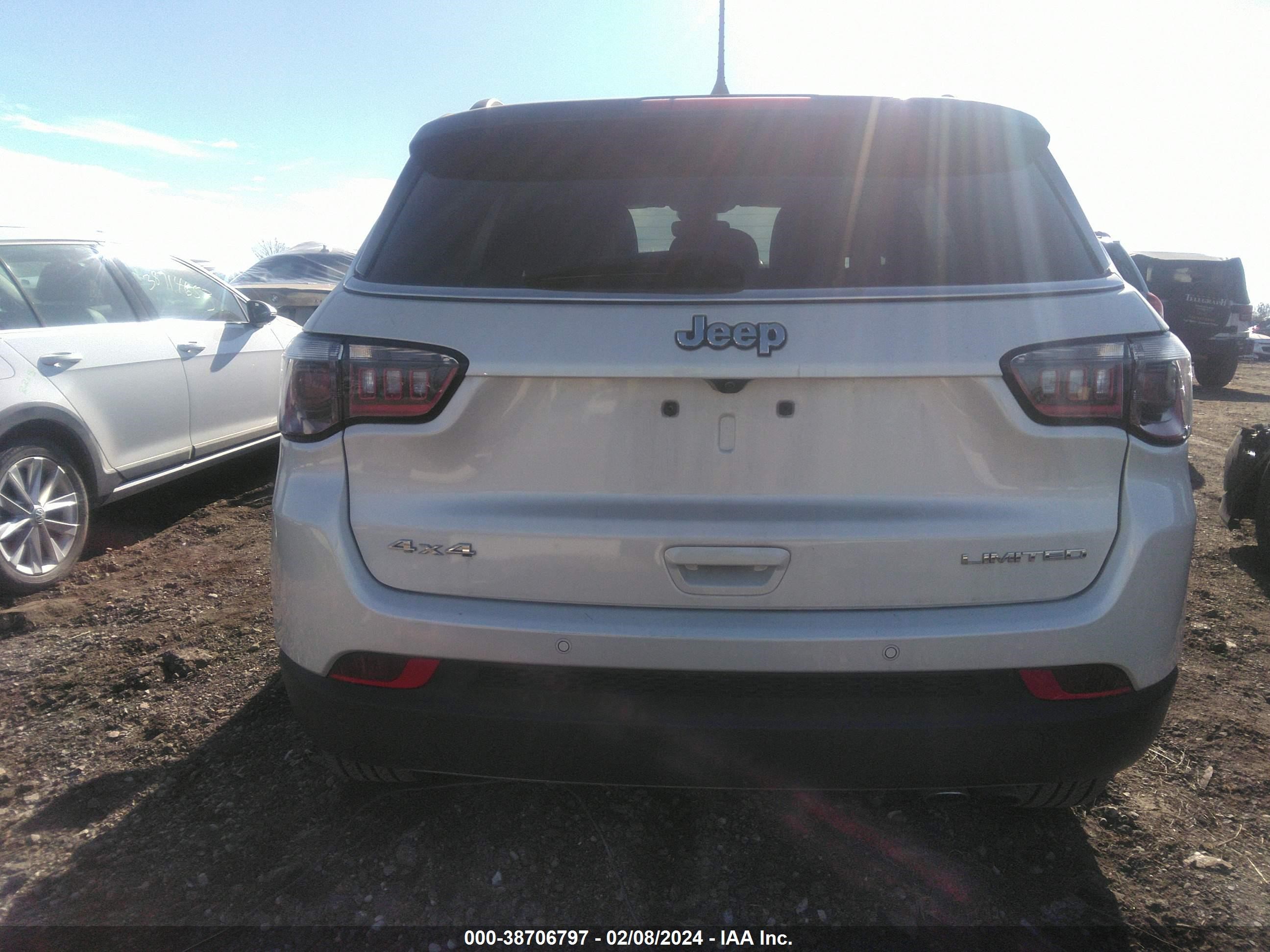 Photo 15 VIN: 3C4NJDCB5MT583276 - JEEP COMPASS 