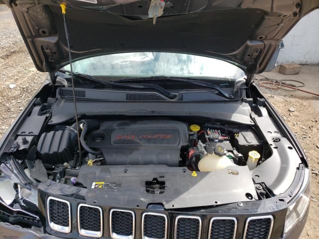 Photo 6 VIN: 3C4NJDCB6HT631146 - JEEP COMPASS 