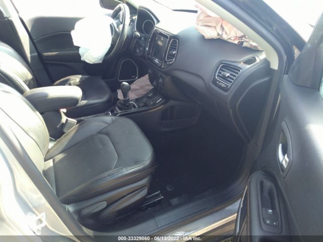 Photo 4 VIN: 3C4NJDCB6JT479536 - JEEP COMPASS 