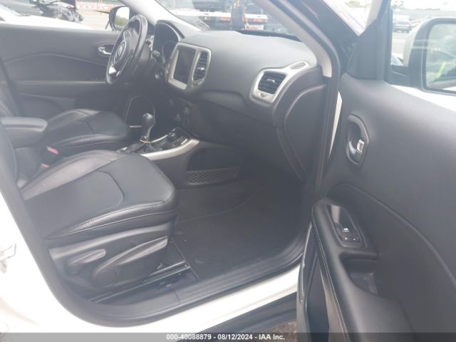 Photo 4 VIN: 3C4NJDCB6KT748765 - JEEP COMPASS 