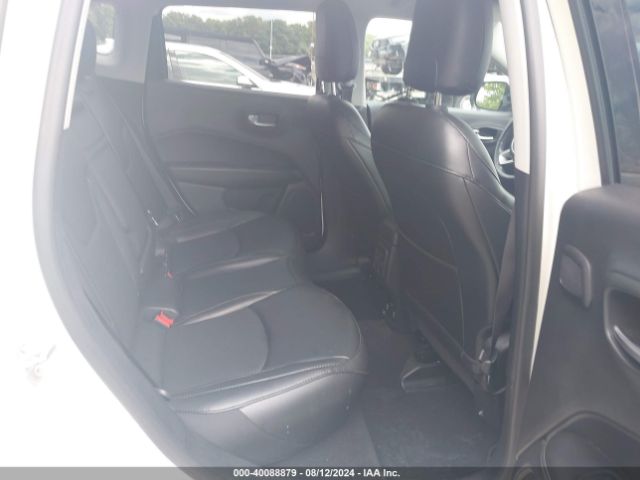 Photo 7 VIN: 3C4NJDCB6KT748765 - JEEP COMPASS 