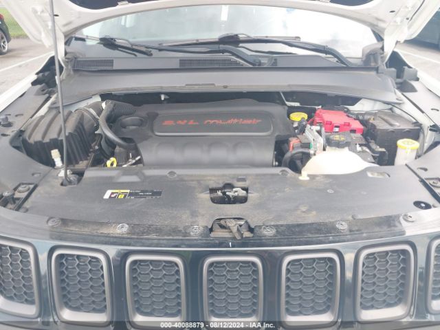 Photo 9 VIN: 3C4NJDCB6KT748765 - JEEP COMPASS 