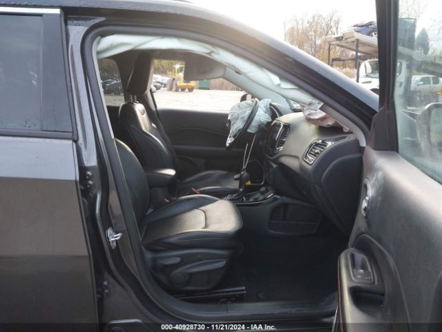 Photo 4 VIN: 3C4NJDCB6MT604880 - JEEP COMPASS 