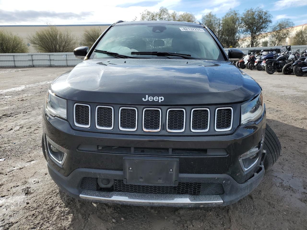 Photo 4 VIN: 3C4NJDCB7JT341388 - JEEP COMPASS 