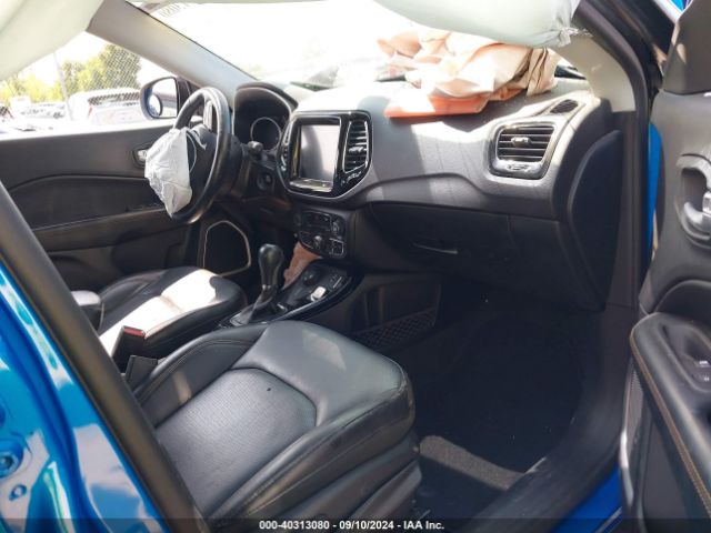 Photo 4 VIN: 3C4NJDCB7JT457562 - JEEP COMPASS 