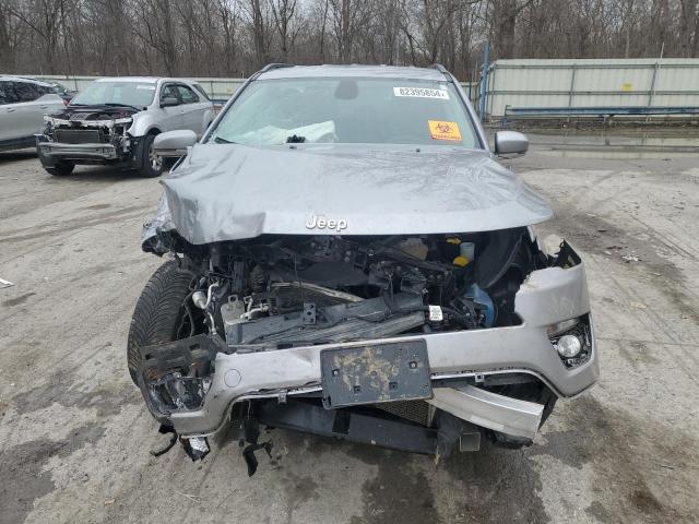 Photo 4 VIN: 3C4NJDCB7KT816748 - JEEP COMPASS LI 