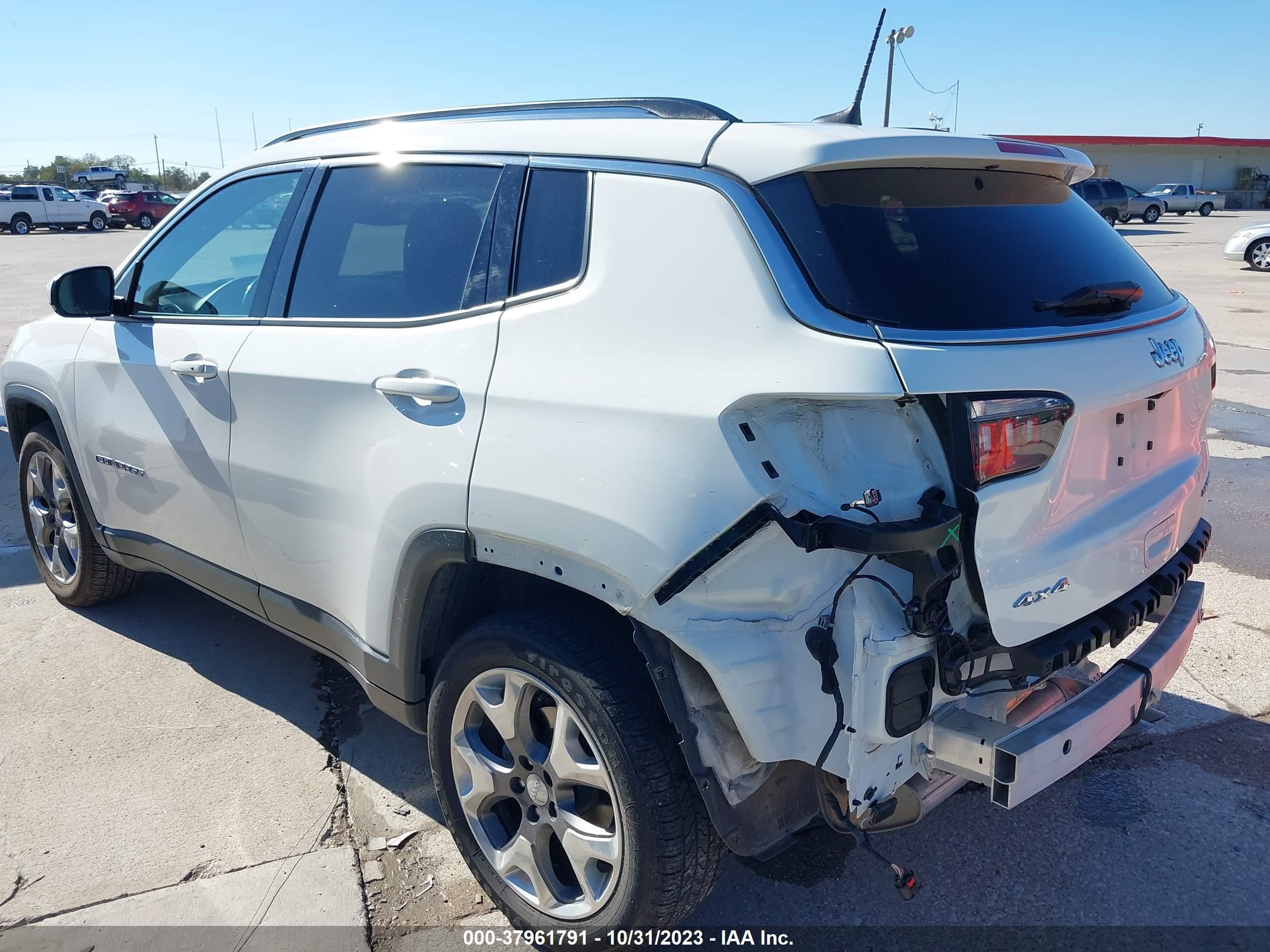 Photo 2 VIN: 3C4NJDCB7MT528568 - JEEP COMPASS 