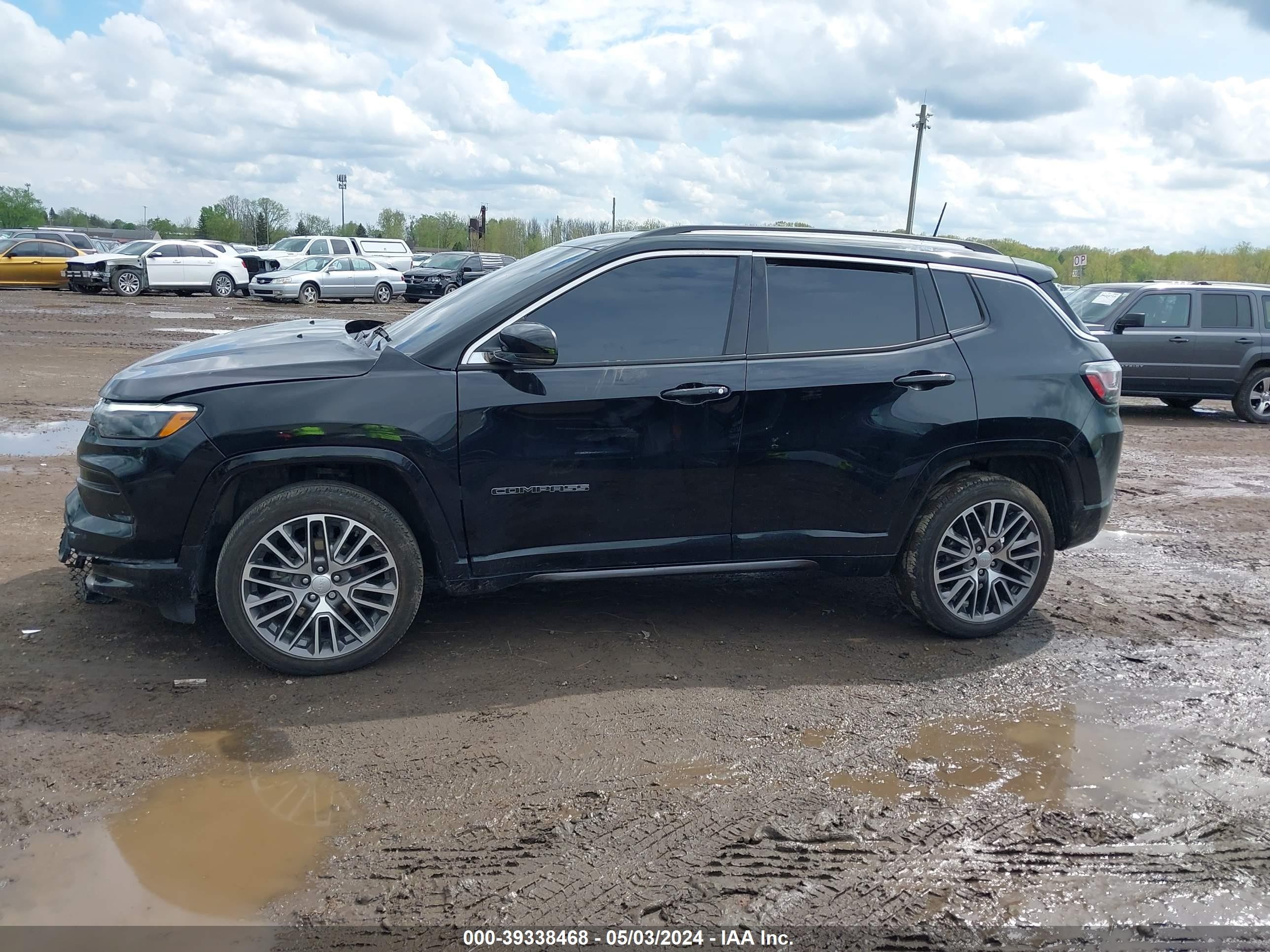 Photo 13 VIN: 3C4NJDCB7NT101912 - JEEP COMPASS 