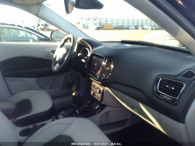 Photo 4 VIN: 3C4NJDCB8HT672023 - JEEP COMPASS 