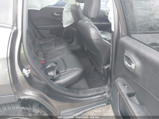 Photo 7 VIN: 3C4NJDCB8JT245317 - JEEP COMPASS 