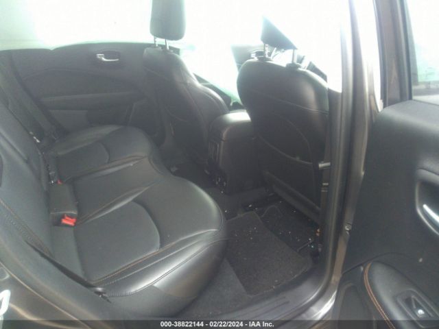 Photo 7 VIN: 3C4NJDCB8KT753031 - JEEP COMPASS 