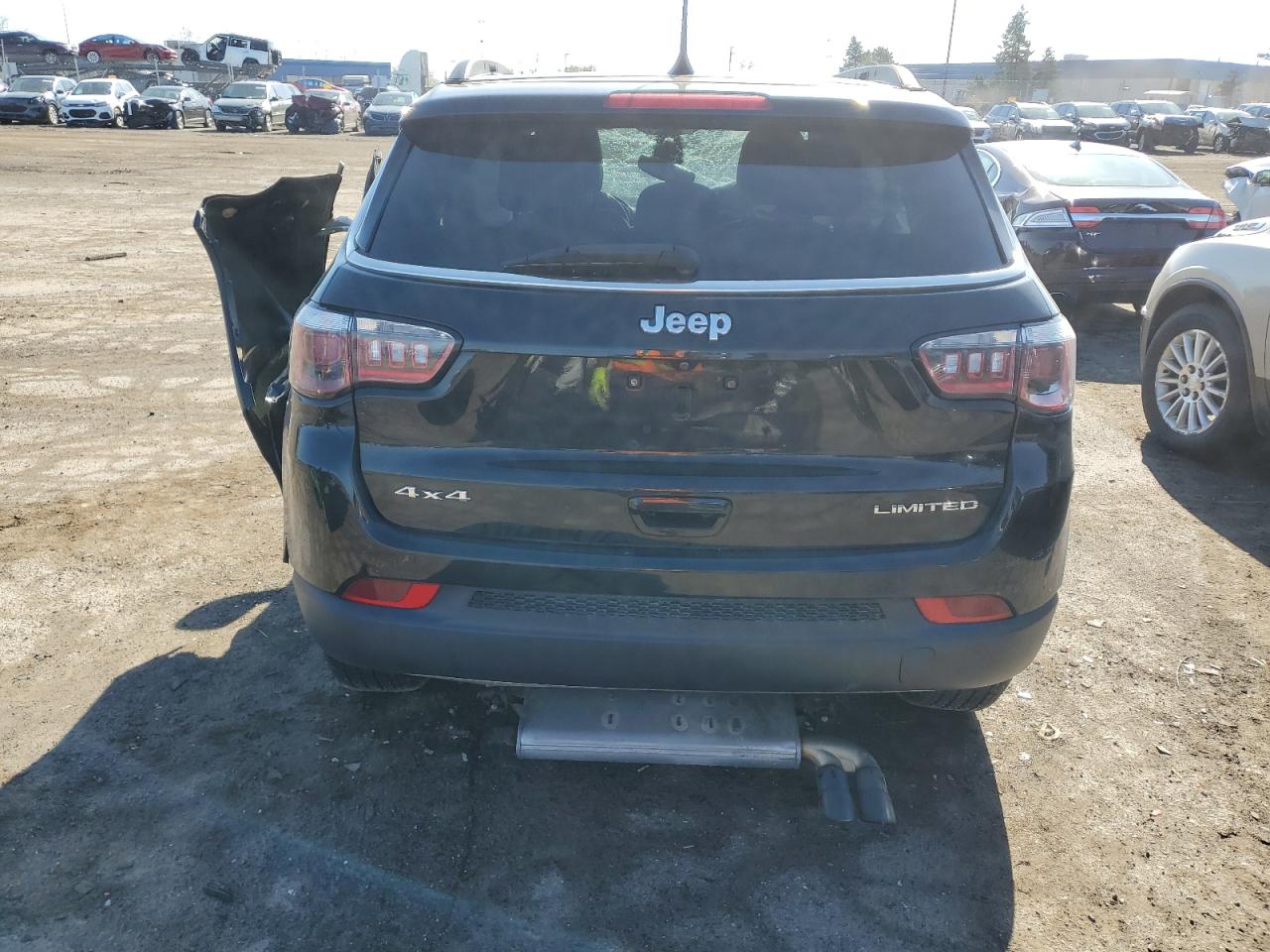 Photo 5 VIN: 3C4NJDCB8KT800736 - JEEP COMPASS 