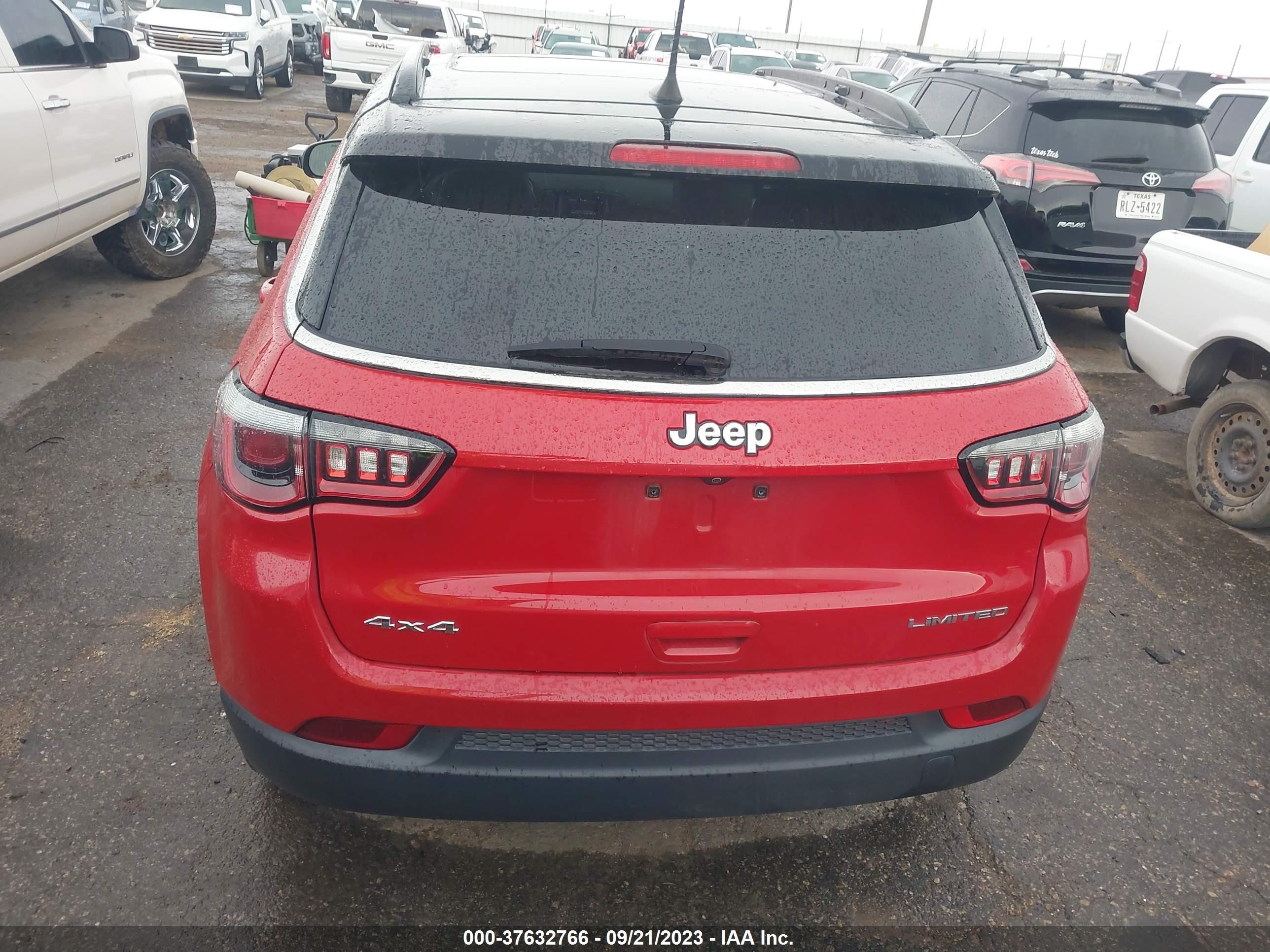 Photo 15 VIN: 3C4NJDCB9HT627706 - JEEP COMPASS 